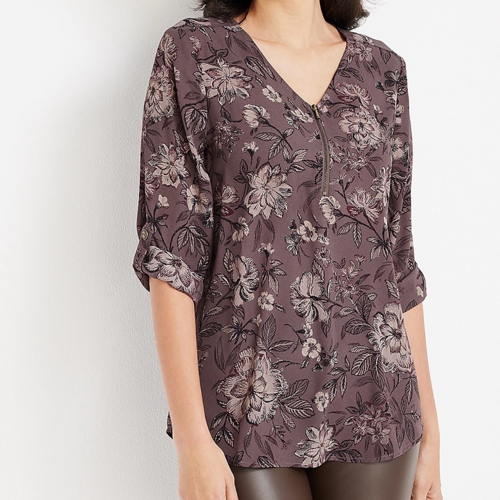Maurice’s Purple Geneva Floral Zipper Neck 3/4 Sleeve Roll Sleeve Blouse Size S